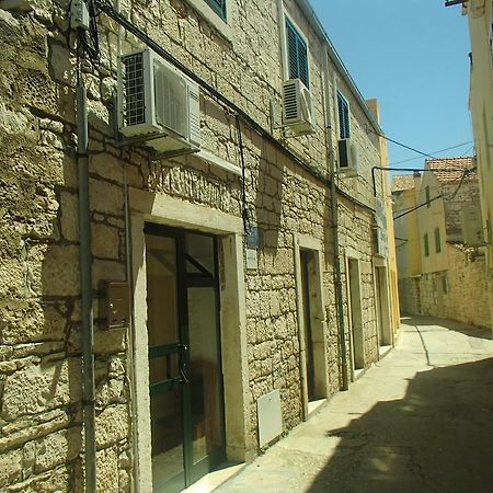 Guest House Kod Peskarije Vela Luka Luaran gambar