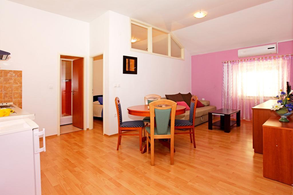 Guest House Kod Peskarije Vela Luka Bilik gambar
