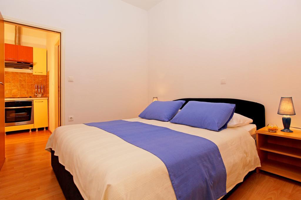 Guest House Kod Peskarije Vela Luka Bilik gambar