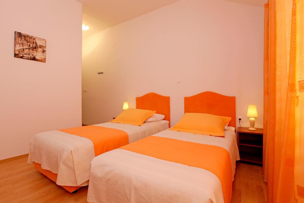 Guest House Kod Peskarije Vela Luka Bilik gambar