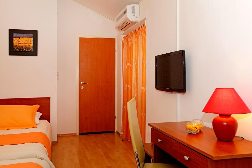 Guest House Kod Peskarije Vela Luka Bilik gambar